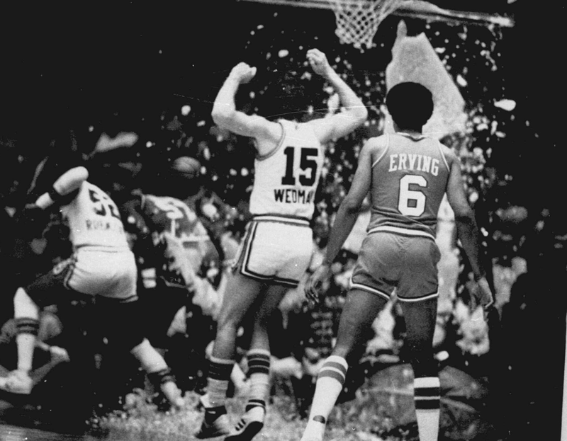 Illustration for article titled Manchild In The Promised Land: Where Darryl Dawkins Came From